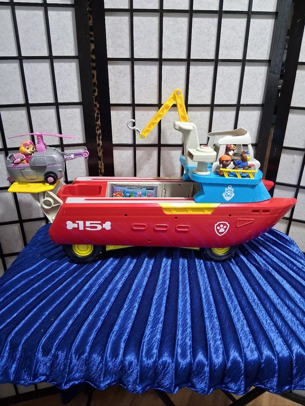 PAW Patrol Red Rescue Boat Toy with - Light and Sounds